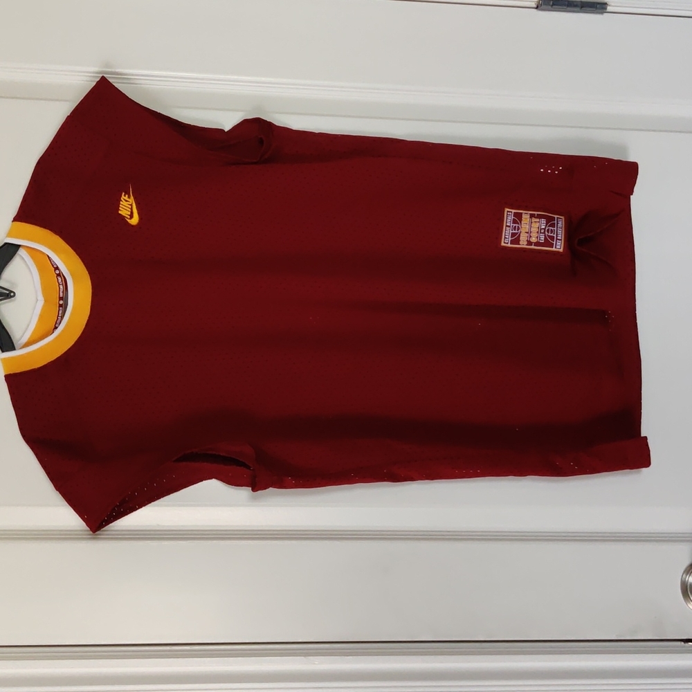 Men's clothing